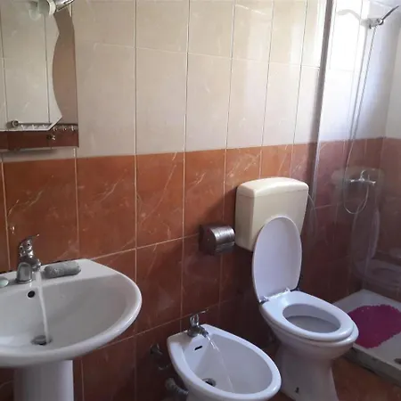 Apartment 21 Dhjetori Tirana